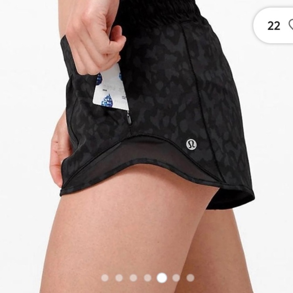 Lululemon hotty hot short 2.5